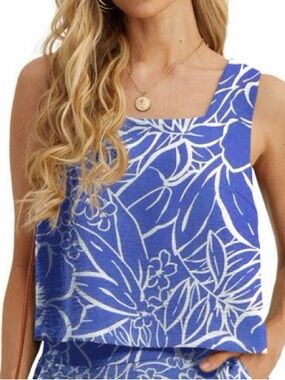 Blue Floral Square-Neck Tank Top